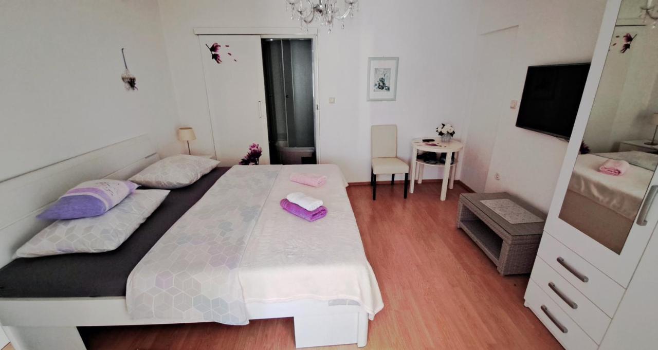 Maria Apartments Kaštela エクステリア 写真