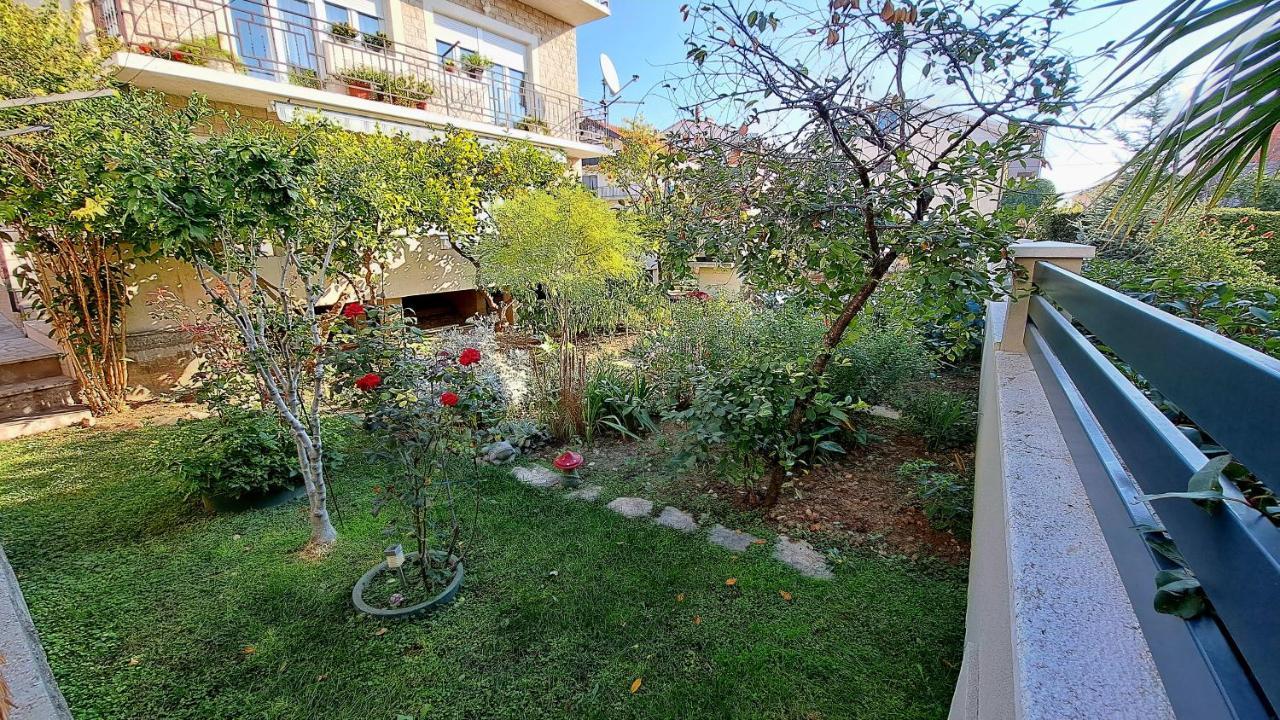 Maria Apartments Kaštela エクステリア 写真