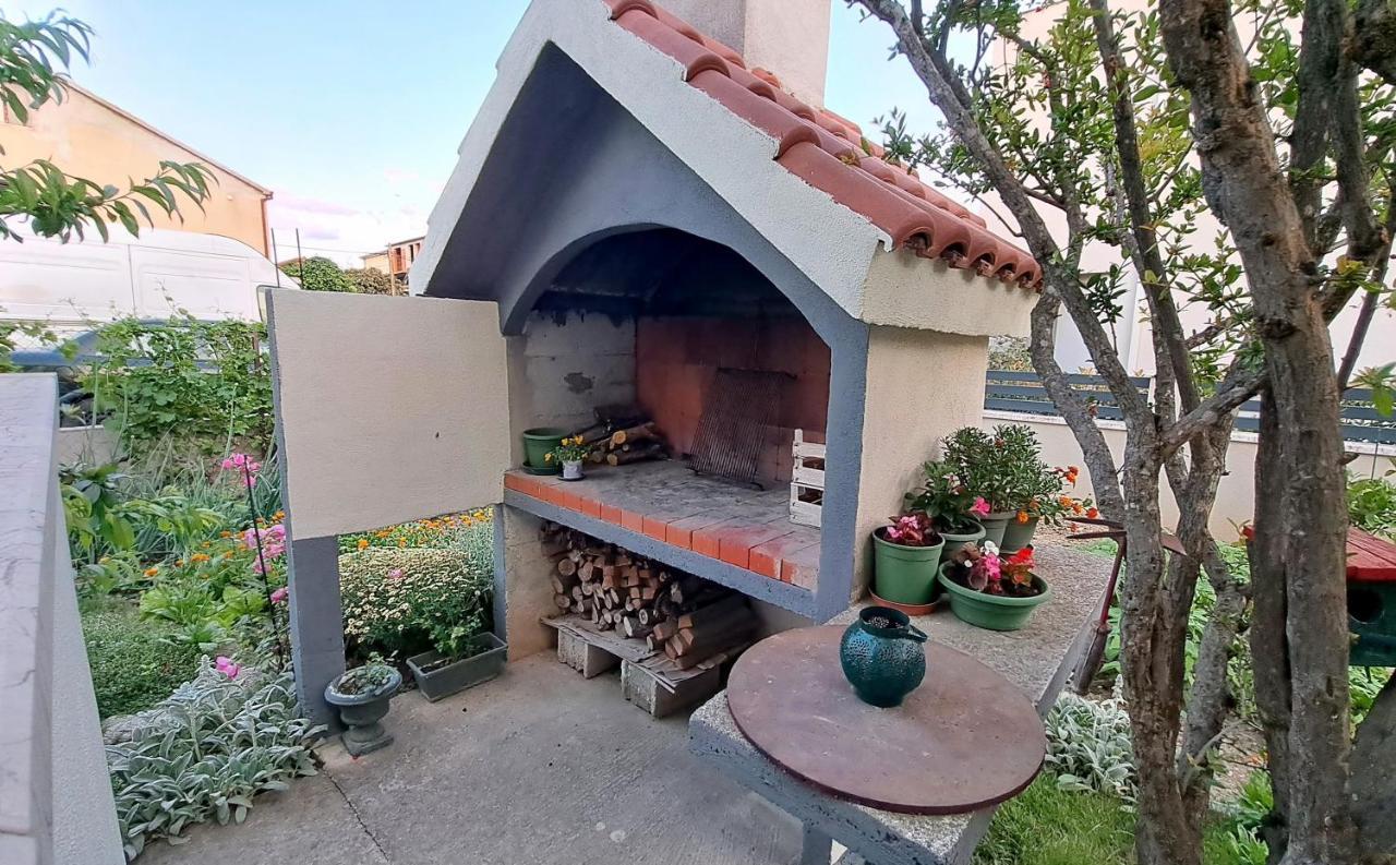 Maria Apartments Kaštela エクステリア 写真